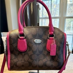 Coach Peyton signature mini Bennett satchel